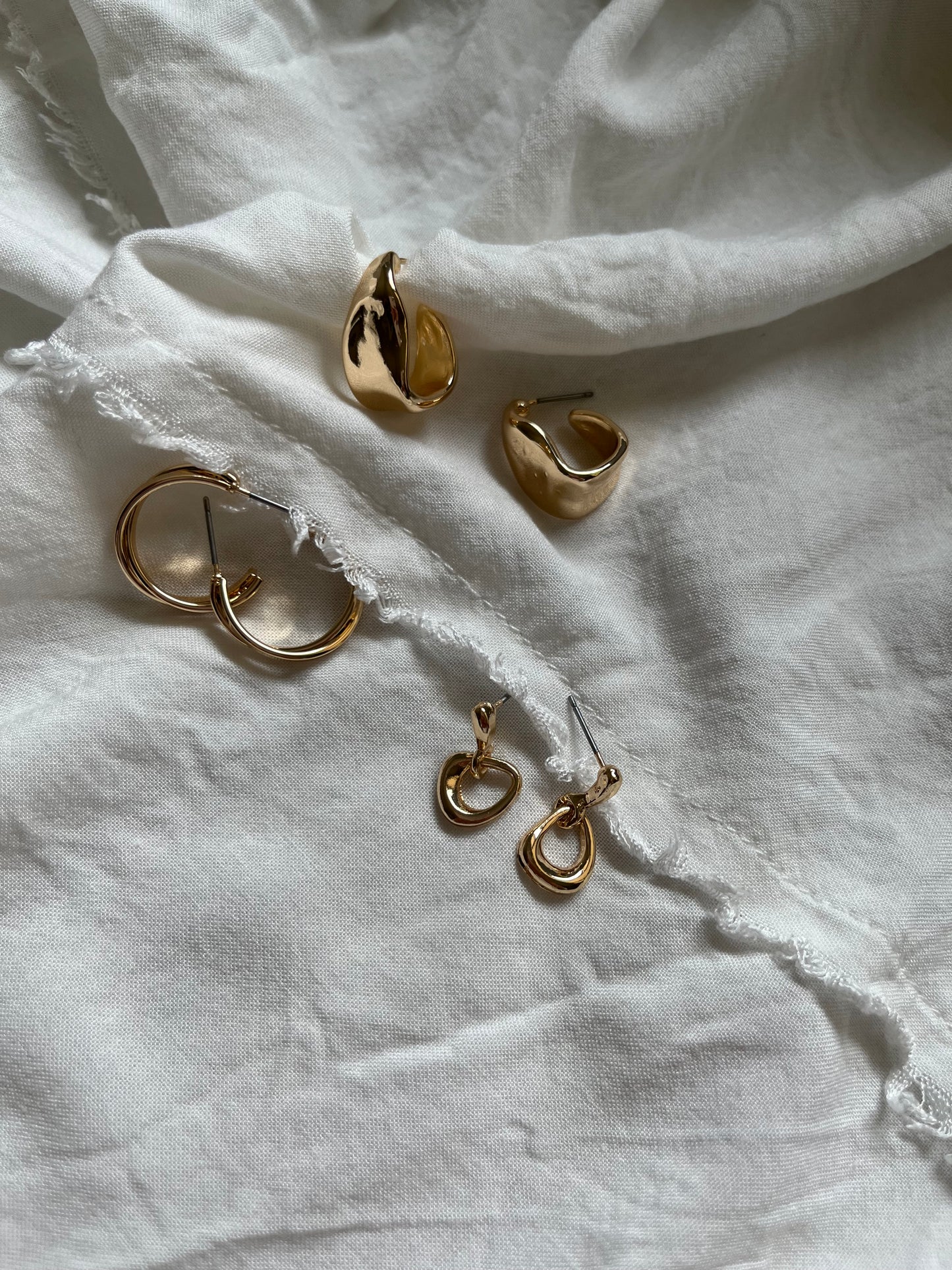 Huggie Trio Earrings