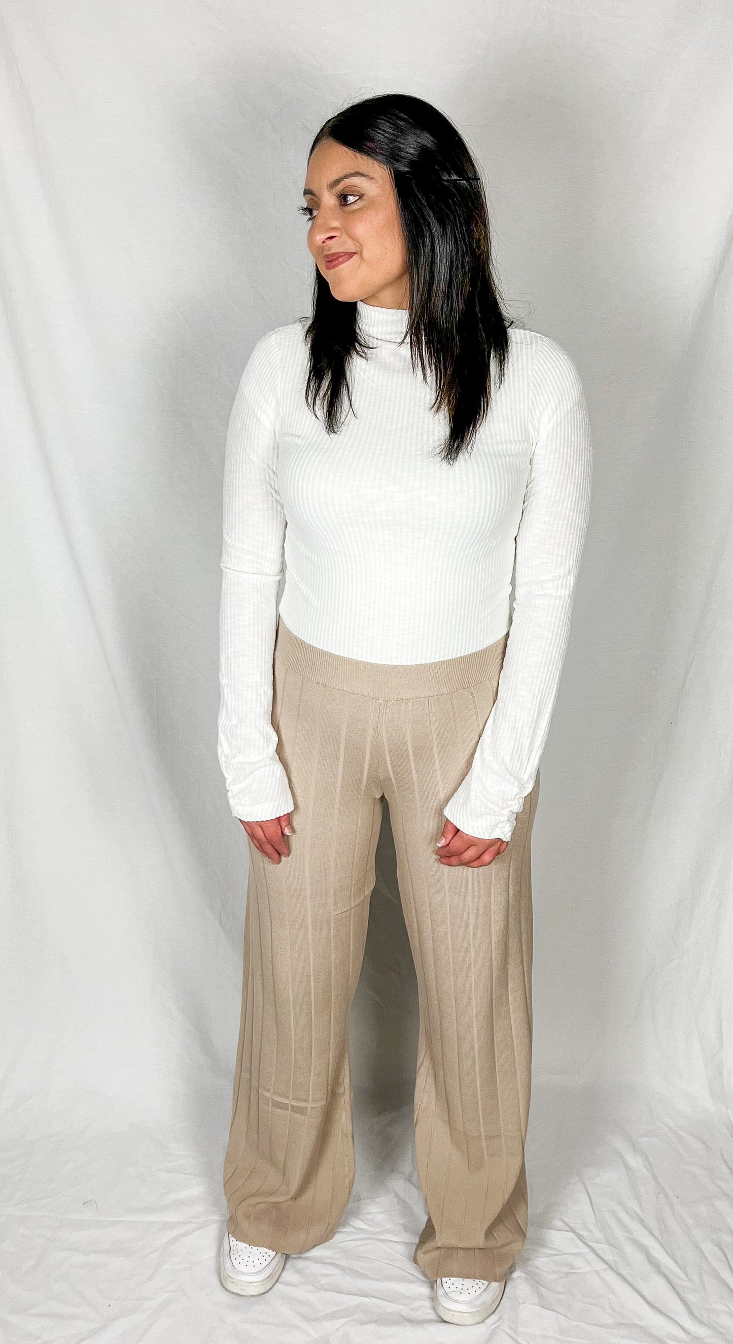 Sophia Ribbed Knit Flare Pants