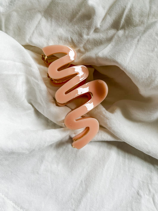 Swiggle Clip in Peach