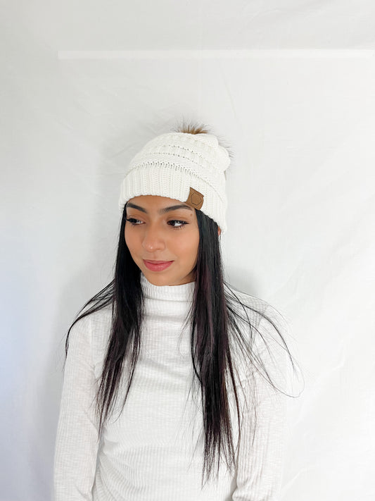 Pom Knit Beanie- in Ivory